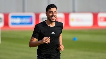 الأهلى يخطط لتعديل عقد أكرم توفيق قبل انطلاق الموسم الجديد