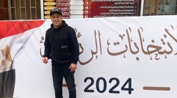 هشام حنفى وزوجته الإعلامية مها السنباطى يدليان بصوتيهما فى انتخابات الرئاسة