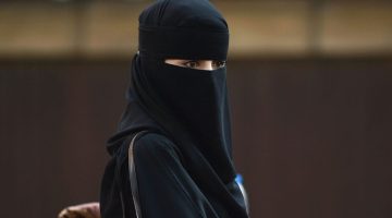 «مش هتصدق اللي حصل».. سيدة مصرية تطلب الطلاق من زوجها فورا لهذا السبب الغريب !!