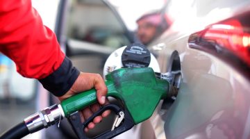 “شوف التفويلة بكام”.. تعرف على أسعار البنزين والسولار اليوم داخل محطات الوقود